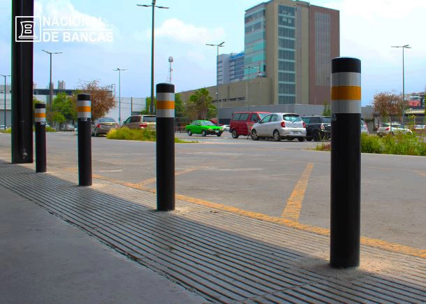 Ventajas de los bolardos metálicos Ventajas de los bolardos metálicos